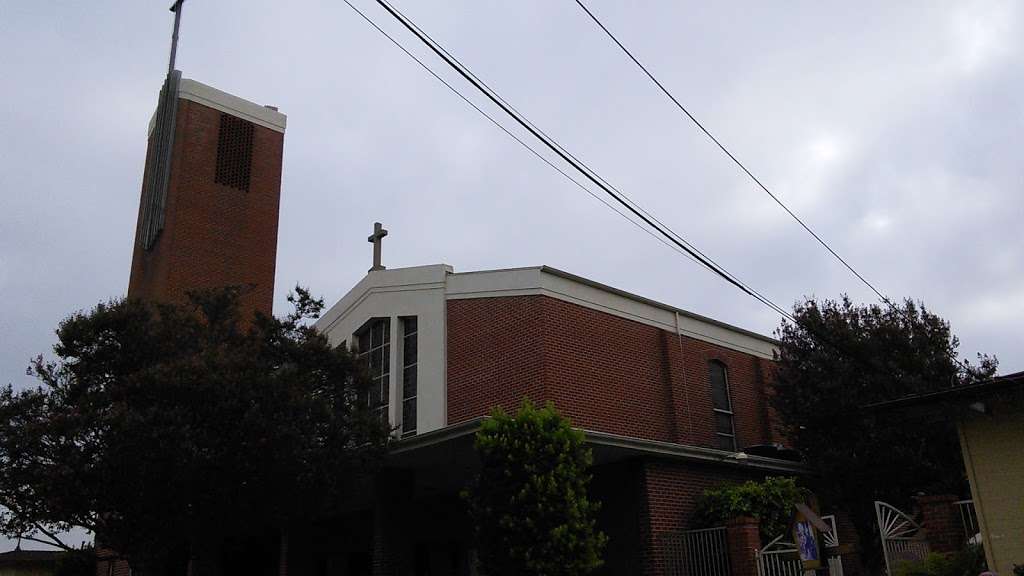 Holy Family School | Wilmington, CA 90744
