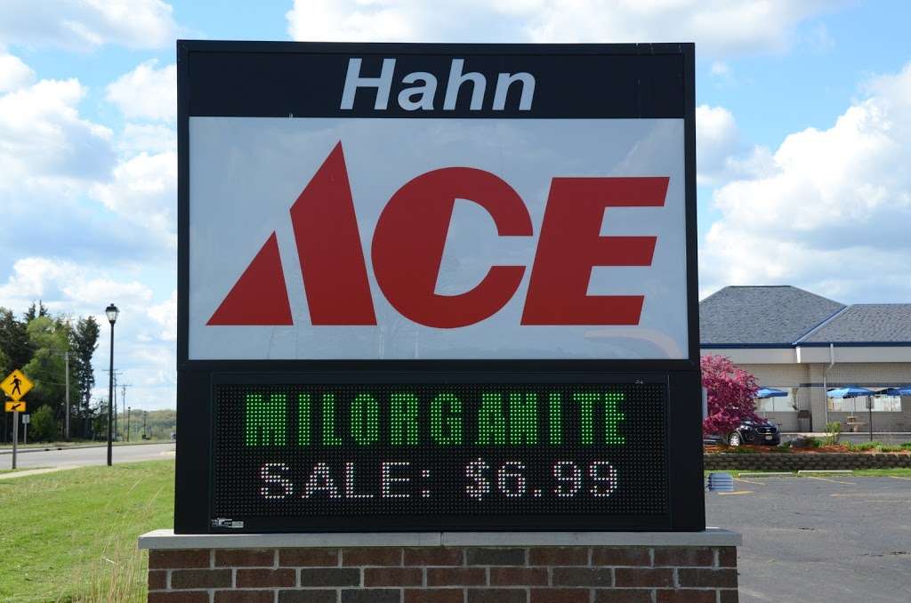 Hahn Ace Hardware | 1080 N Rochester St, Mukwonago, WI 53149, USA | Phone: (262) 363-6865