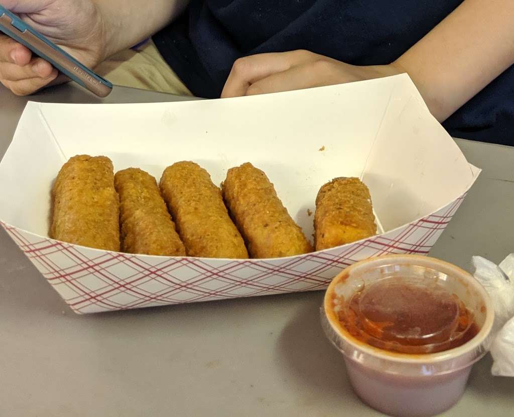 Happys Fried Dough | 14 Broadway, Salisbury, MA 01952, USA