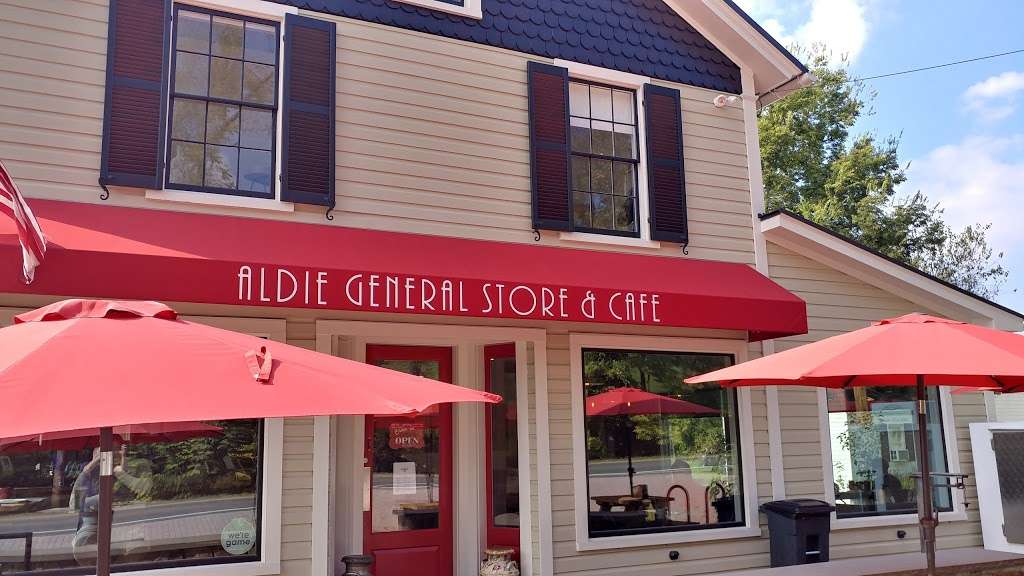 Aldie Country Store & Cafe | 39285 John Mosby Hwy, Aldie, VA 20105, USA | Phone: (703) 327-8989