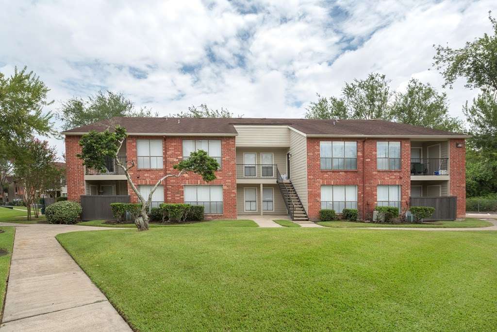 Harbor Walk Apartments | 2751 FM Rd 518 East, League City, TX 77573, USA | Phone: (281) 332-4089