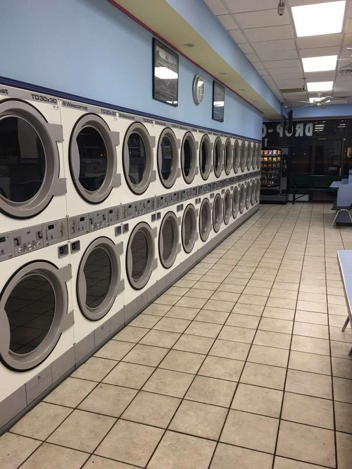 J&J Coin Laundry | 1759 W. Algonquin Road, Unit C-E, Mt Prospect, IL 60056, USA | Phone: (847) 258-4824