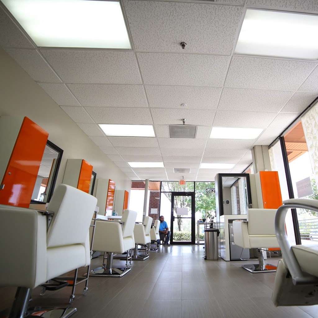 KND Salon | 3060 E Semoran Blvd #120, Apopka, FL 32703, USA | Phone: (407) 865-4567