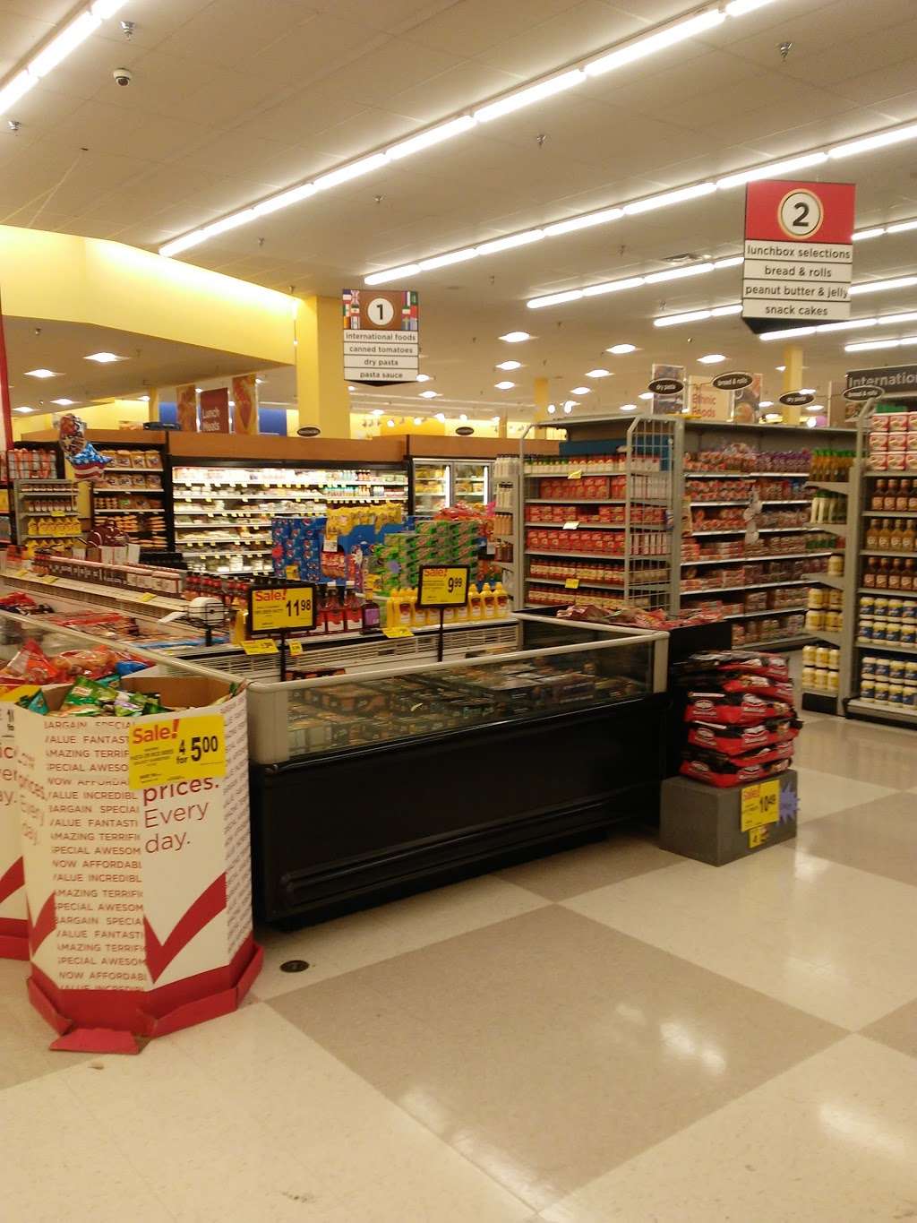 Shoppers | 6500 Eastern Ave, Baltimore, MD 21224, USA | Phone: (443) 452-1050