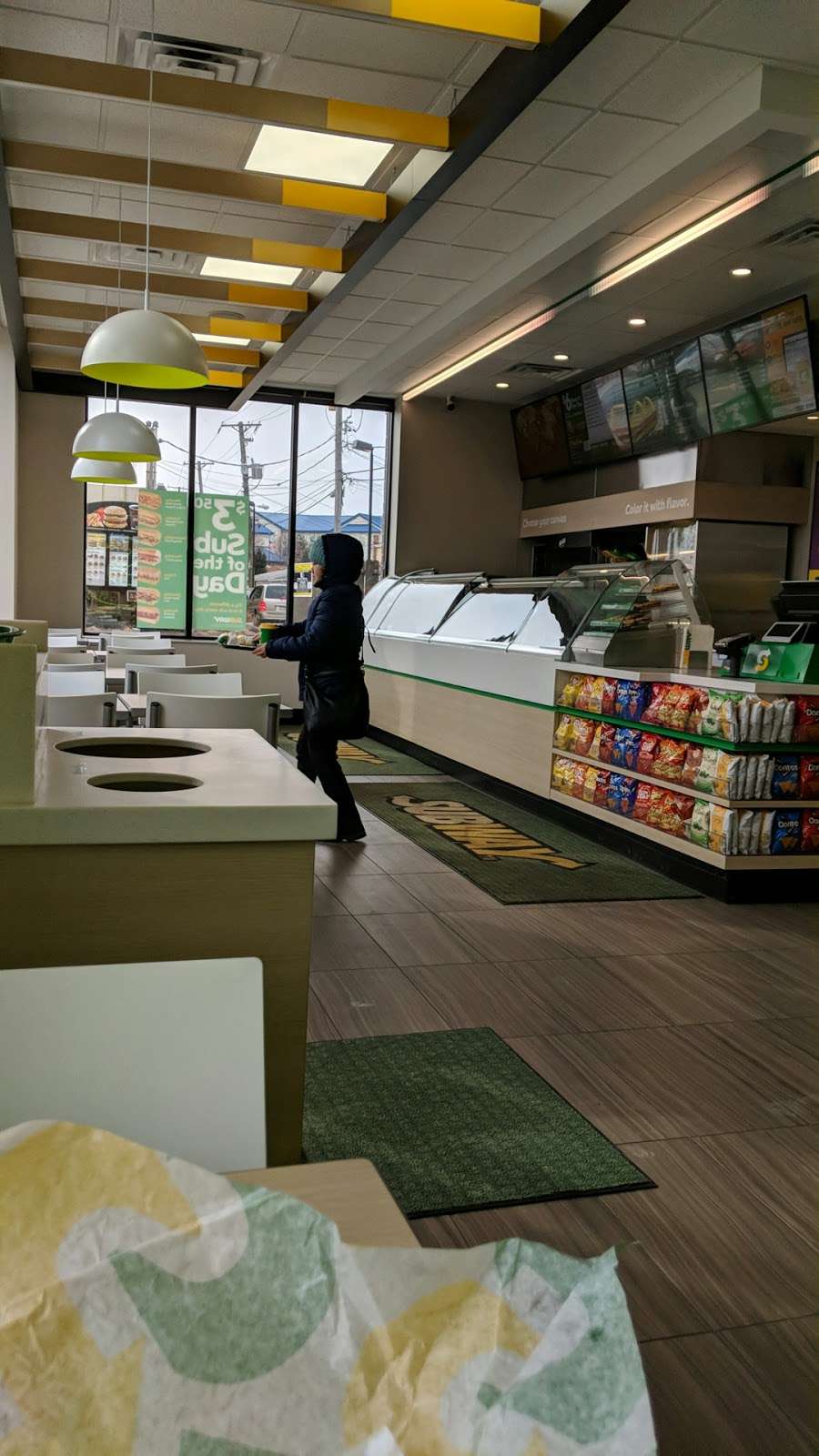 Subway Restaurants | 6400 S Cicero Ave Space 4, Chicago, IL 60638, USA | Phone: (773) 498-4050