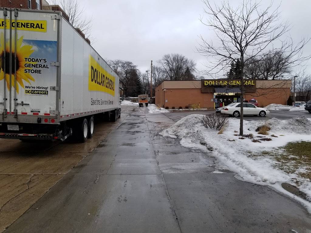 Dollar General | 1300 E Locust St, Milwaukee, WI 53212, USA | Phone: (414) 666-9081