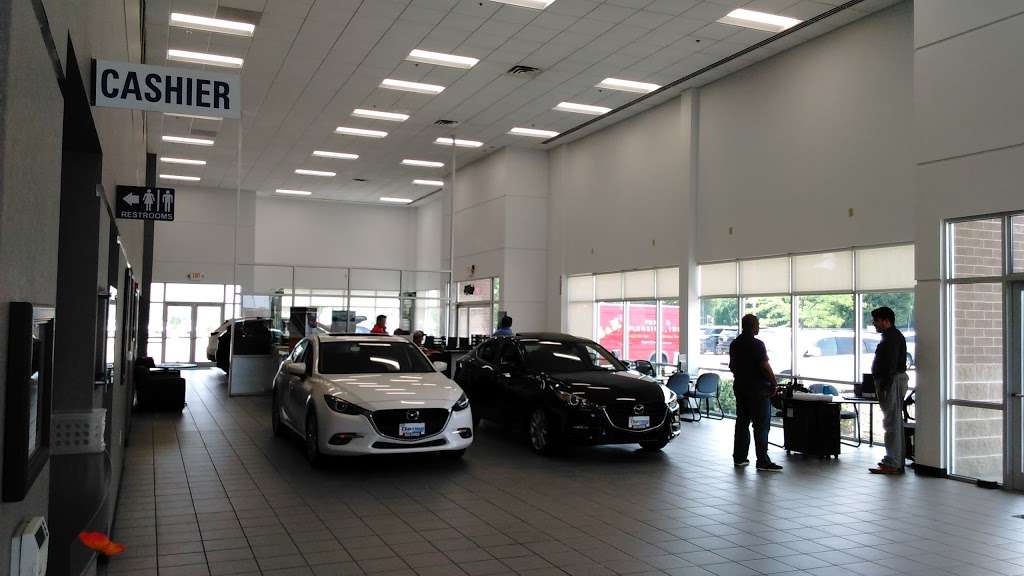 Russ Darrow Mazda of Greenfield | 3520 S 108th St, Greenfield, WI 53228 | Phone: (833) 832-5302