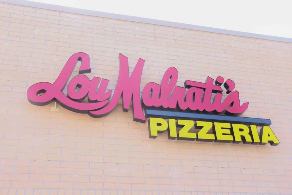 Lou Malnatis Pizzeria | 1720 N Orchard Rd #110, Aurora, IL 60506 | Phone: (630) 581-8550