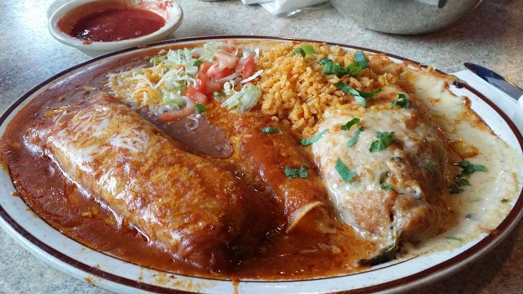 El Potro Mexican Cafe | 602 N Pearl St, Paola, KS 66071 | Phone: (913) 294-9989
