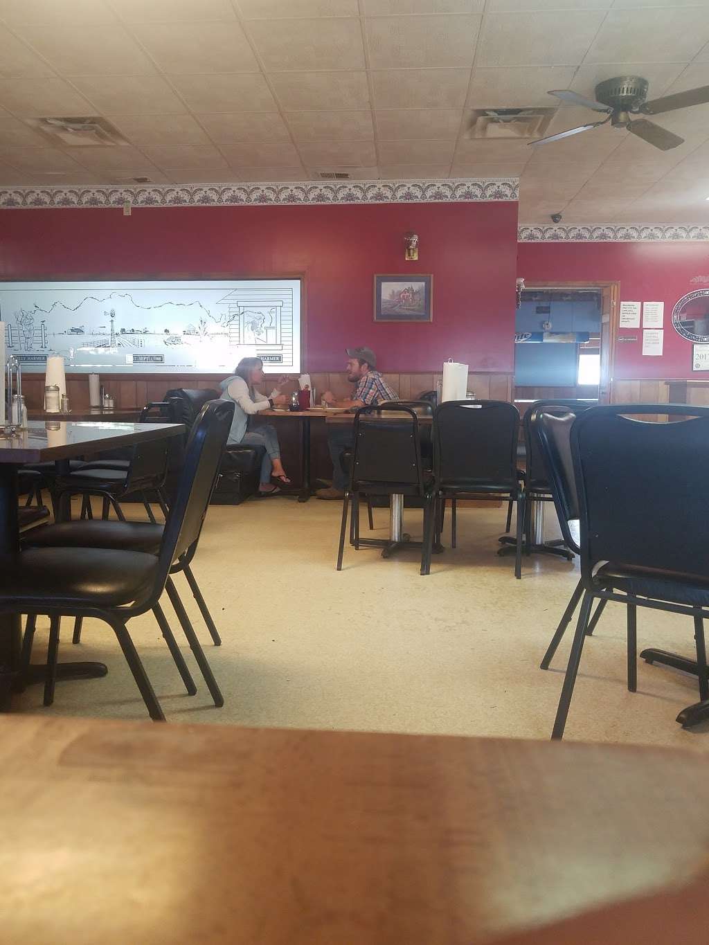 Harmers Cafe | 501 W Frank St, Edgerton, MO 64444, USA | Phone: (816) 790-3621