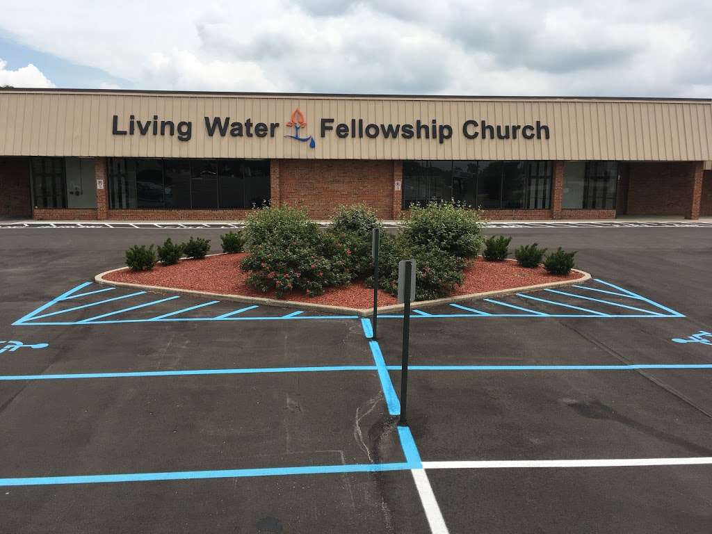 Living Water Fellowship Church | Photo 1 of 10 | Address: 2409, 2902 E 46th St, Indianapolis, IN 46205, USA | Phone: (317) 541-8582