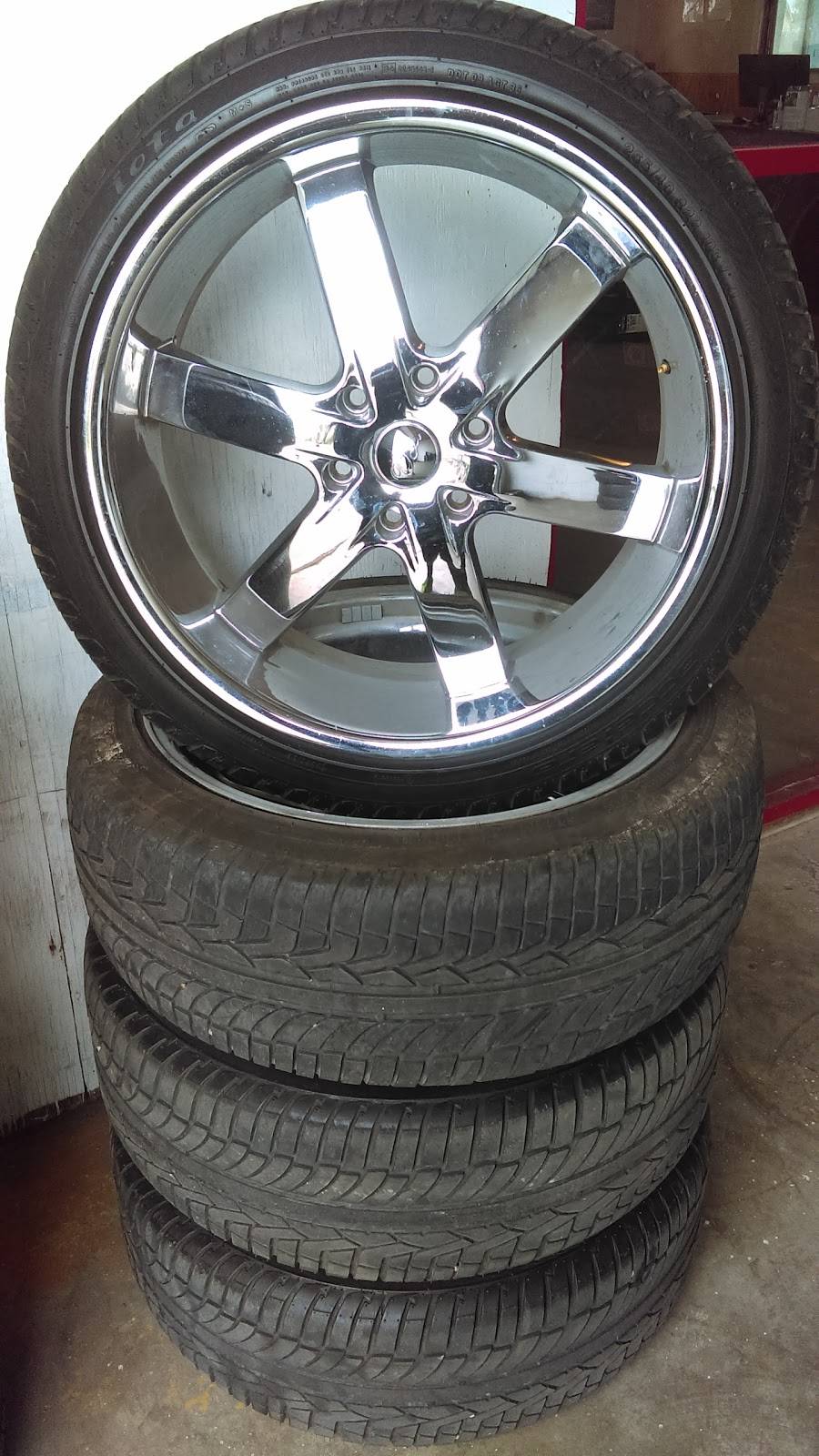 Just Tires and Wheels | 1702 Yellowstone St, Freeport, TX 77541, USA | Phone: (979) 239-2300