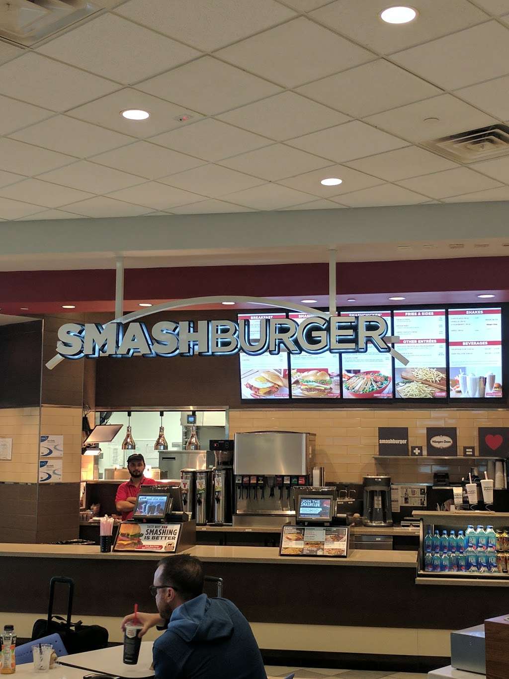 Smashburger | 8500 Essington Ave Terminal F, Philadelphia, PA 19153, USA | Phone: (215) 937-4410