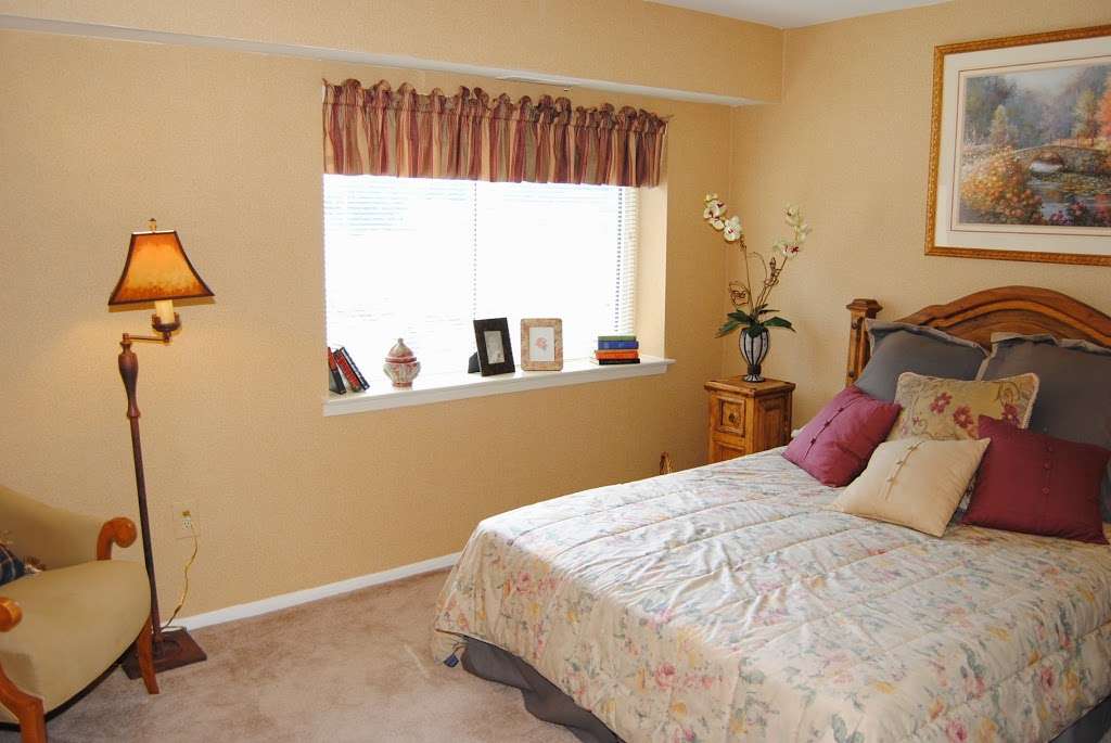 Spring Ridge Apartments | 1302 N 13th St, Whitehall, PA 18052, USA | Phone: (610) 433-6777