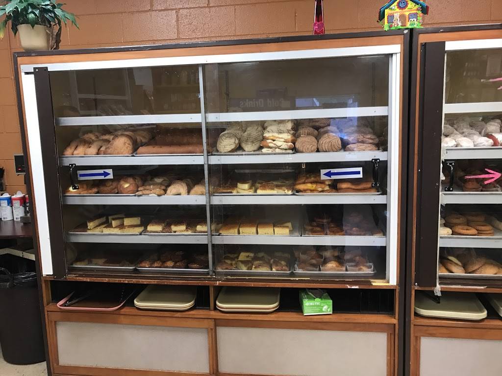 La Hispana Bakery | 6208 Charlotte Pike, Nashville, TN 37209, USA | Phone: (615) 645-9723