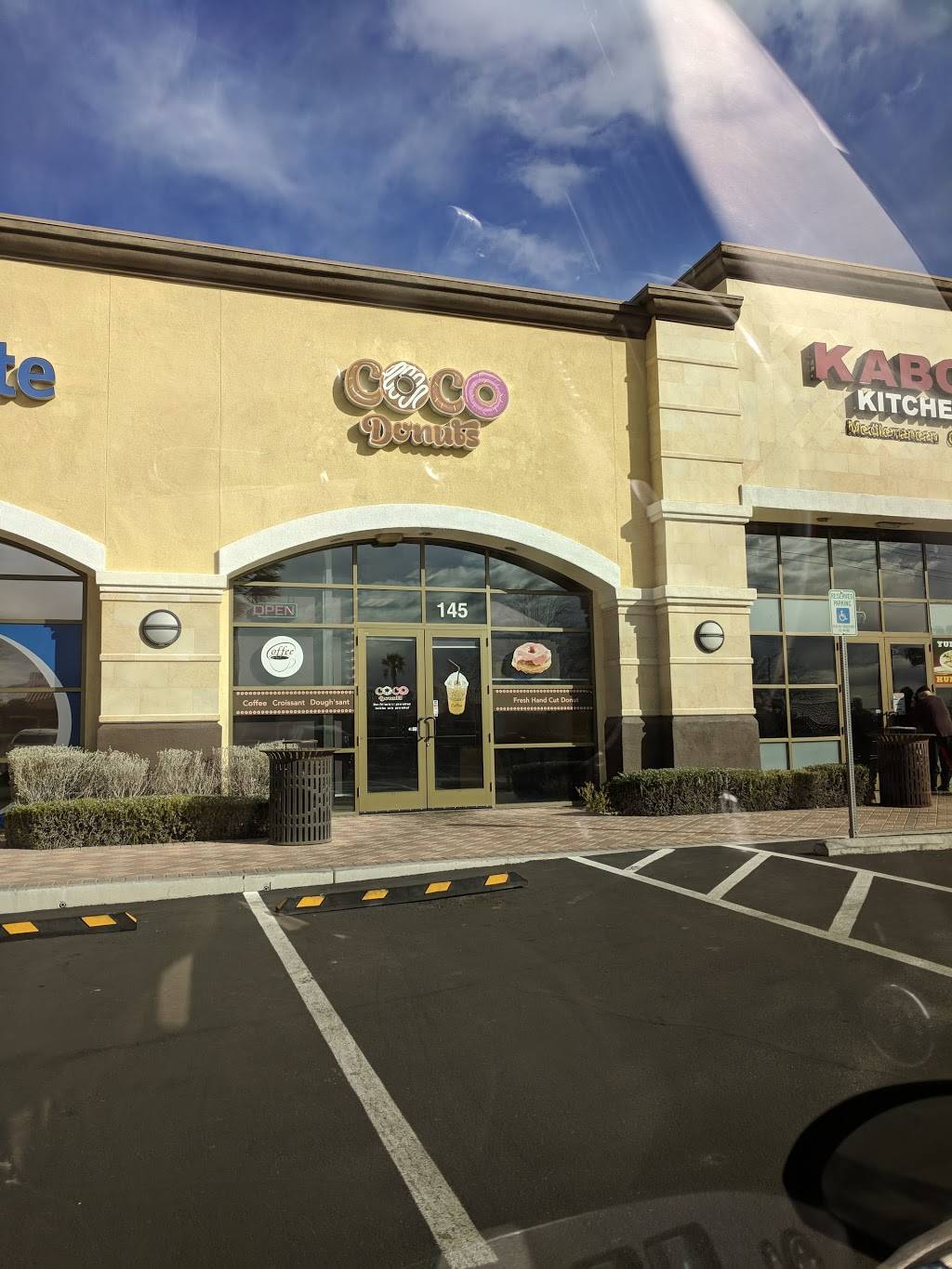 Coco Donuts | 10040 W Cheyenne Ave #145, Las Vegas, NV 89129, USA | Phone: (702) 562-2626