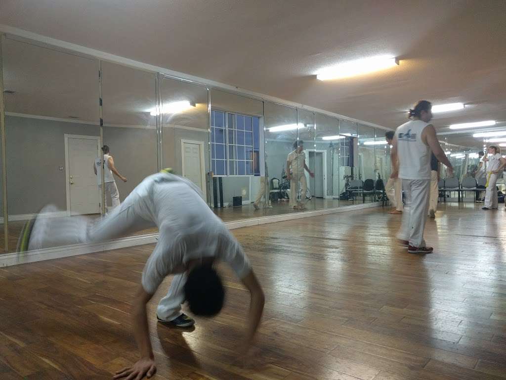 Capoeira Batuque South LA | 1746 W Adams Blvd, Los Angeles, CA 90018, USA | Phone: (323) 401-3952