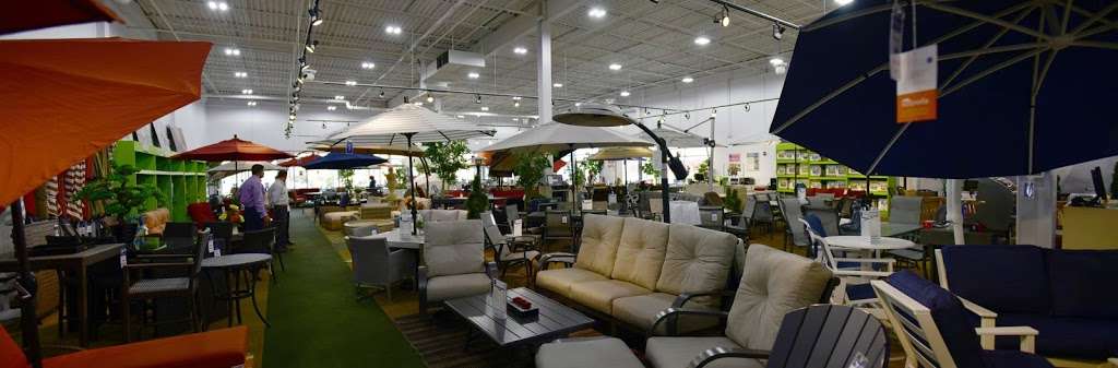 Fortunoff Backyard Store | 125 W Dekalb Pike, King of Prussia, PA 19406 | Phone: (610) 994-0942