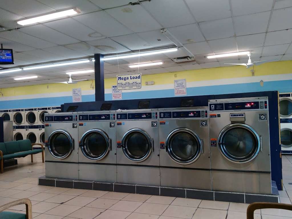 Coin Laundry | 1295 NW 103rd St, Miami, FL 33147 | Phone: (305) 495-7858