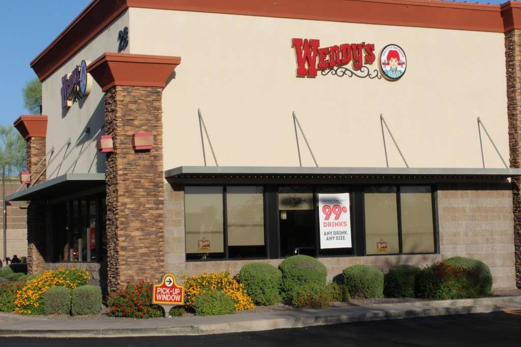 Wendys | 7000 E Mayo Blvd, Phoenix, AZ 85054 | Phone: (480) 502-1405