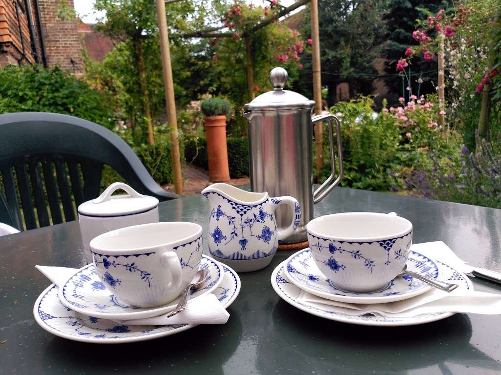 Fir Tree House Tea Rooms | Penshurst Rd, Penshurst, Tonbridge TN11 8DB, UK | Phone: 01892 870382