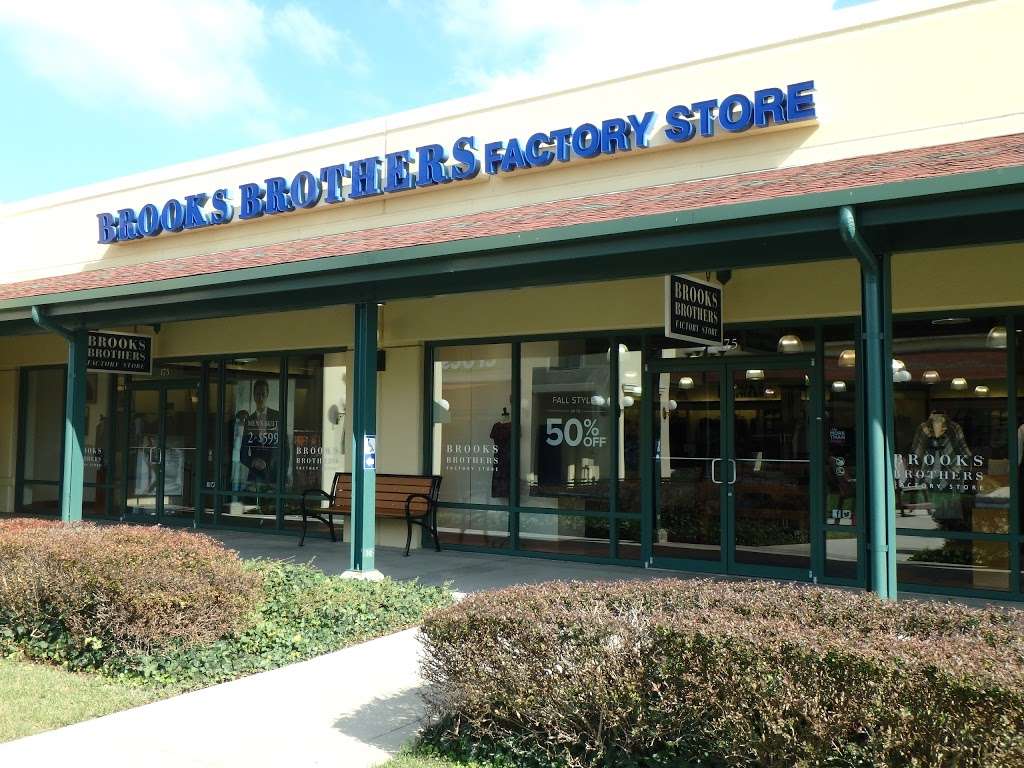Brooks Brothers Factory Outlet | 175 Premium Outlets Blvd, Hagerstown, MD 21740, USA | Phone: (301) 797-6505
