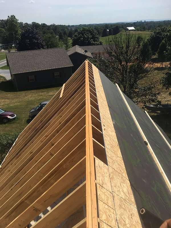 Tip Top Roofing And Siding | 1930 Philadelphia Ave, Chambersburg, PA 17201, United States | Phone: (717) 552-4900