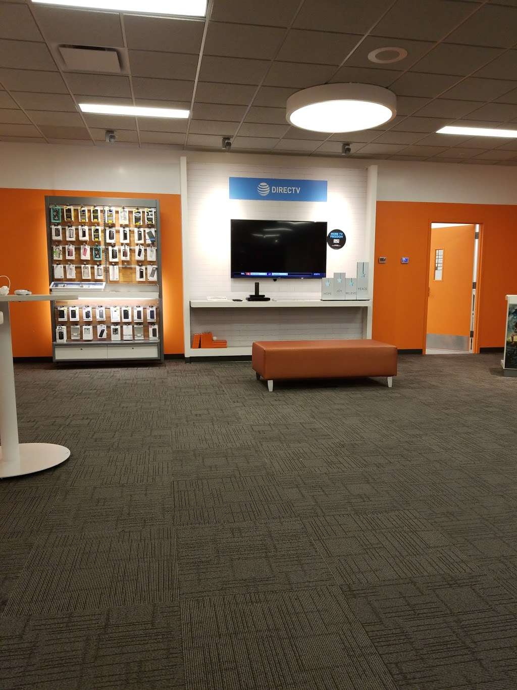 AT&T Store | 12879 Quebec St Unit 5, Thornton, CO 80602, USA | Phone: (720) 634-0595