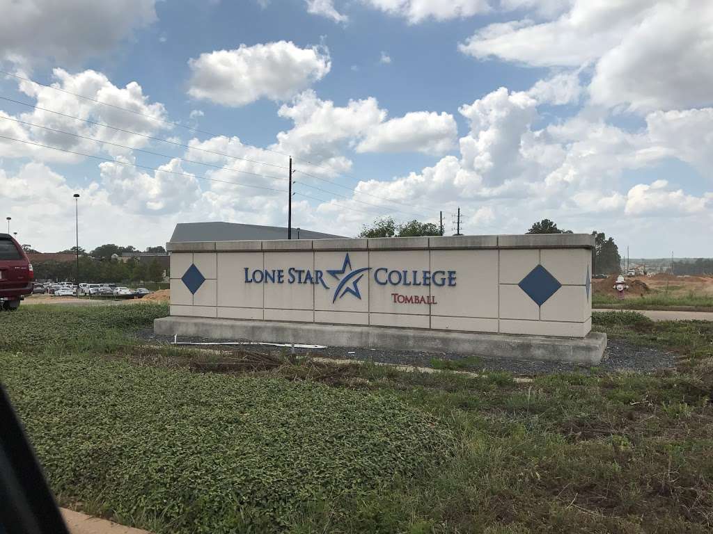 Lone Star College-Tomball Bookstore | 30555 Tomball Pkwy, Tomball, TX 77375, USA | Phone: (281) 351-3398