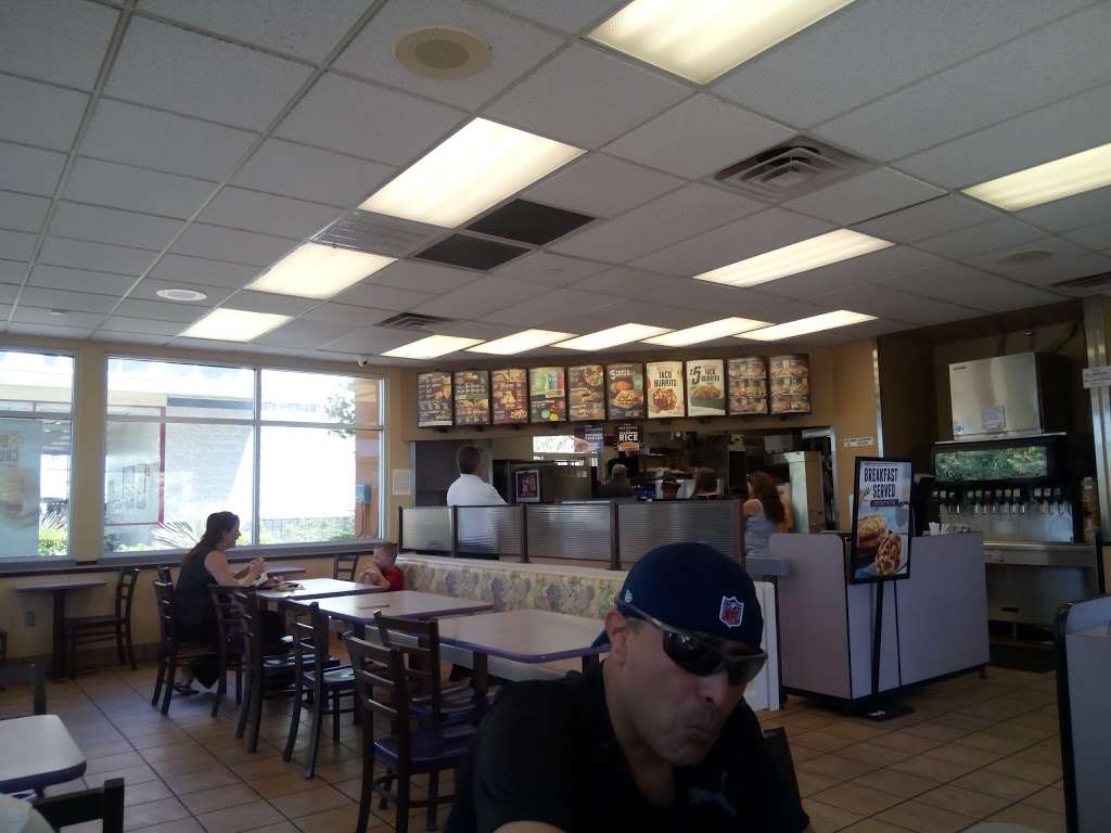 Taco Bell | 419 W Bell Rd, Phoenix, AZ 85023, USA | Phone: (602) 548-7575