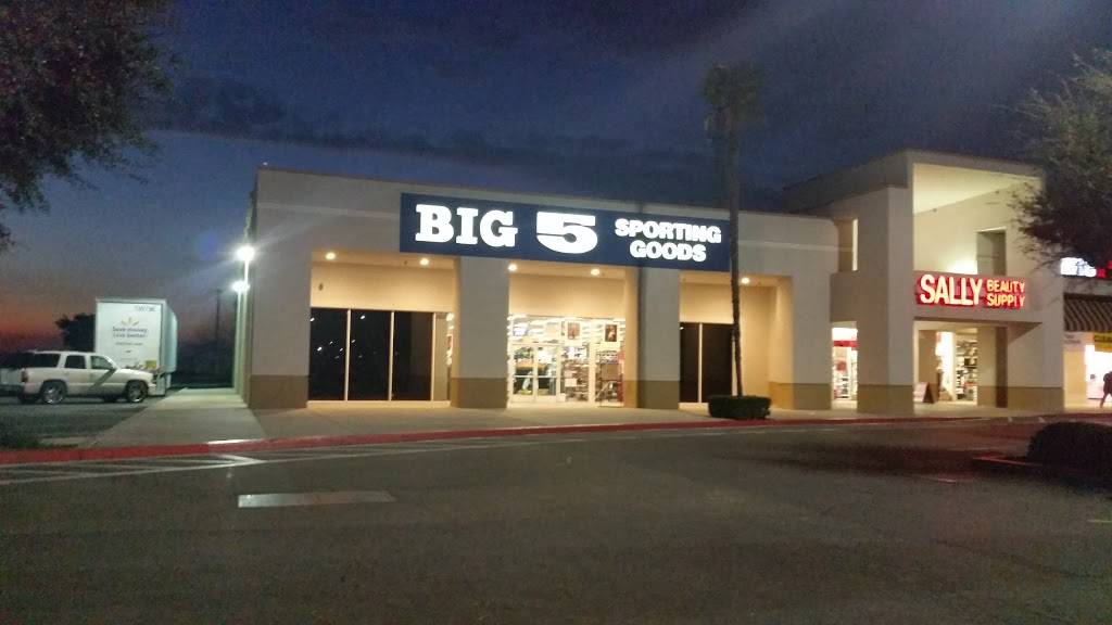 Big 5 Sporting Goods | 3356 E Floral Ave, Selma, CA 93662, USA | Phone: (559) 896-1723