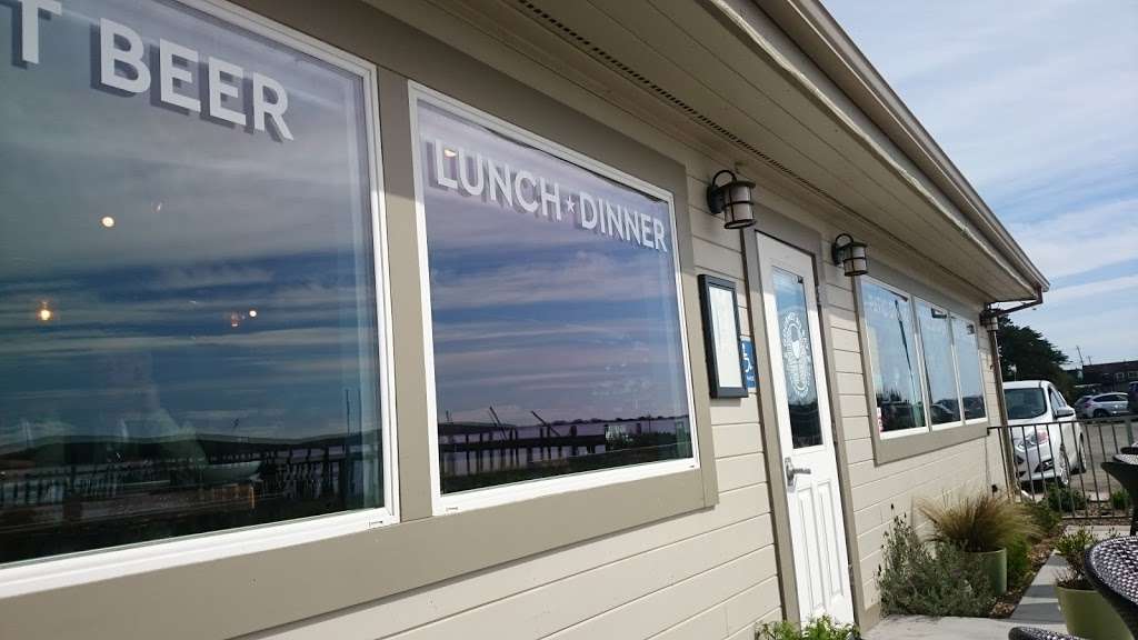 Gourmet Au Bay | 1412 Bay Flat Rd, Bodega Bay, CA 94923 | Phone: (707) 875-9875