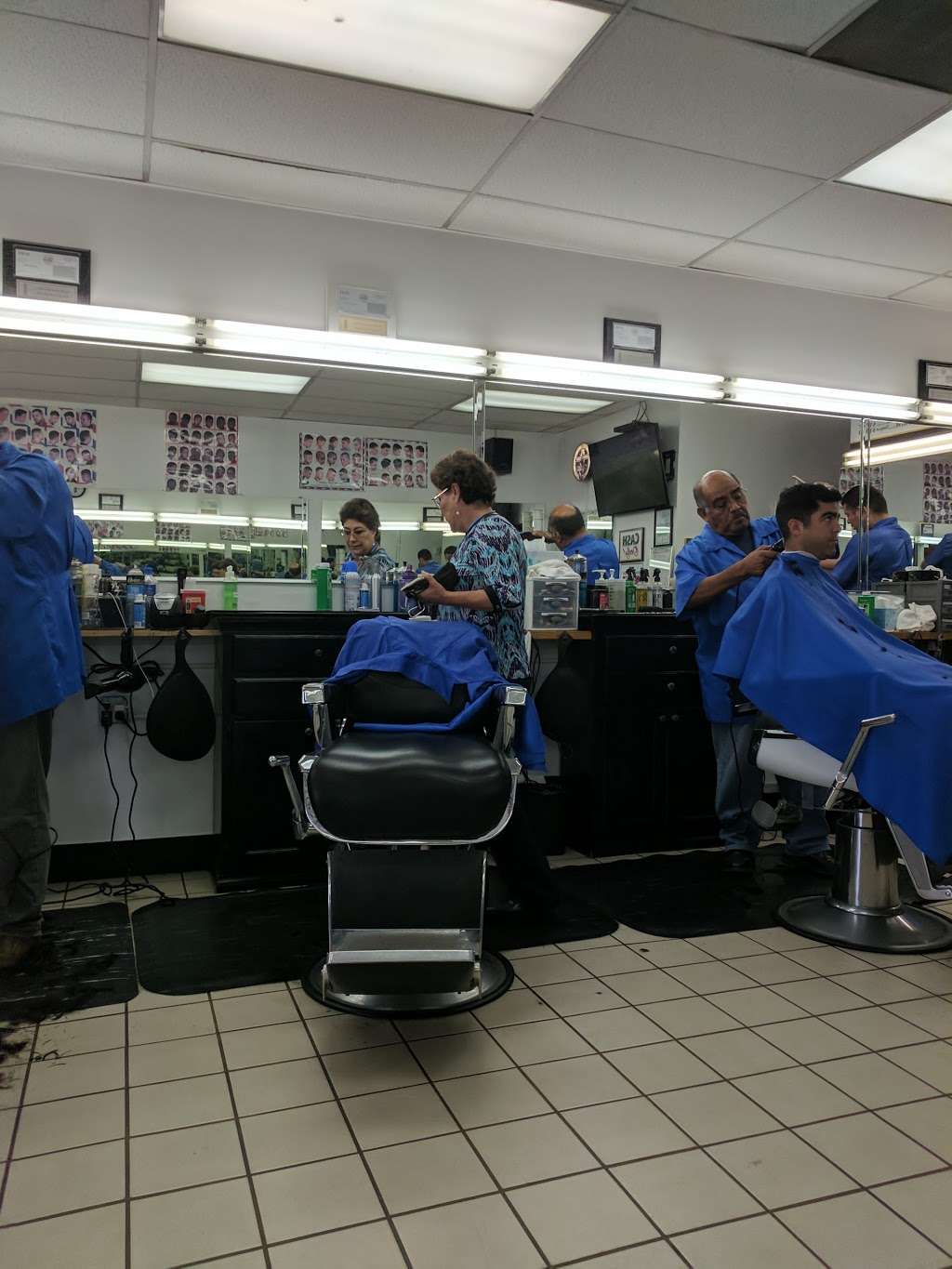 Rios Barbershop | 4664, 10434 National Blvd, Los Angeles, CA 90034 | Phone: (310) 558-0189