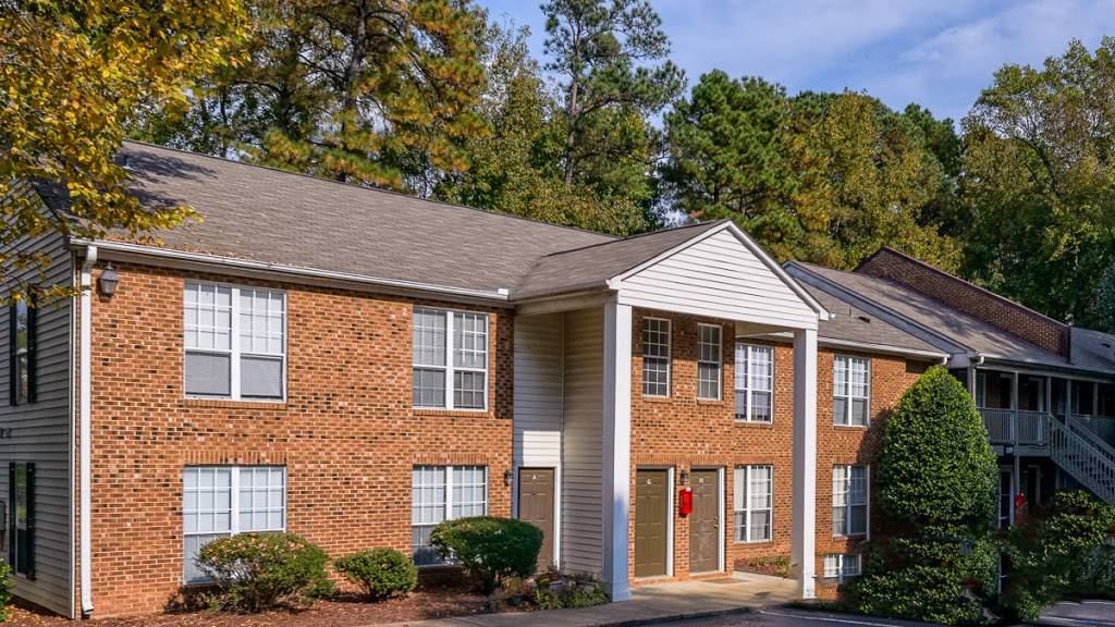 Madison Hunters Glen | 100 Hunt Club Ln, Raleigh, NC 27606, USA | Phone: (919) 851-0753