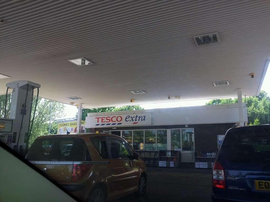 Tesco Petrol Station | Cygnet View Grays, London, Grays RM20 1TX, UK | Phone: 0345 677 9209