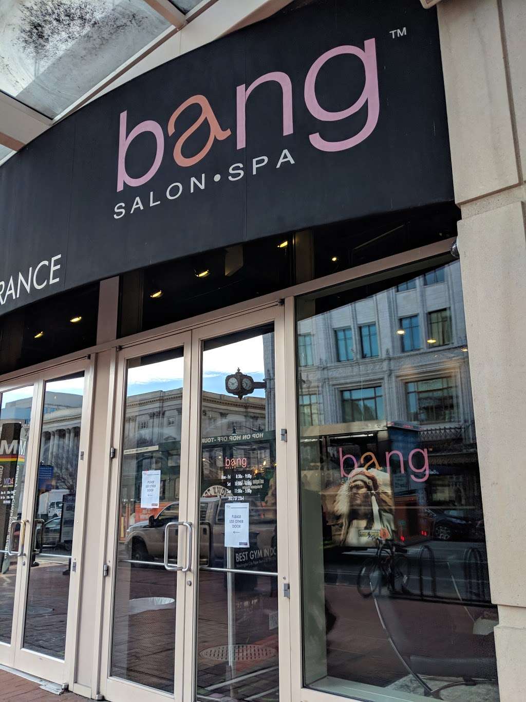 Bang Salon Gallery Place | 601 F St NW, Washington, DC 20004, USA | Phone: (202) 737-2264