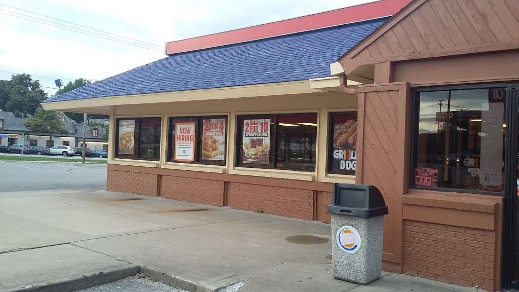 Burger King | 340 W 72nd St, Kansas City, MO 64114 | Phone: (816) 333-4435