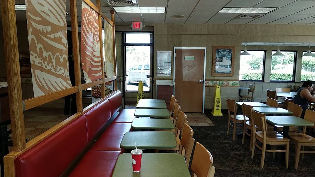 Wendys | 860 Virginia Ave, Hapeville, GA 30354, USA | Phone: (404) 763-9515