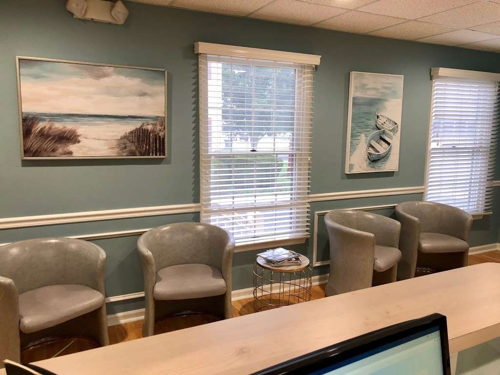 Dr DeRario DMD | 530 Prospect Ave #2, Little Silver, NJ 07739, USA | Phone: (732) 268-8704