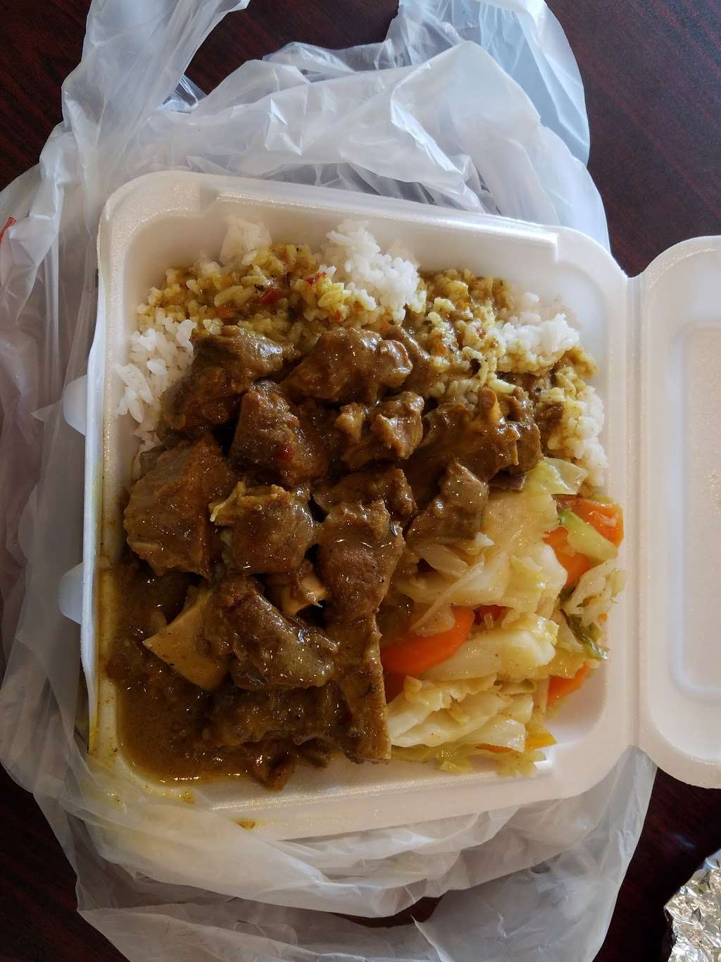 Celebritiez Jamaican Restaurant | 12633 Laurel Bowie Rd, Laurel, MD 20708, USA | Phone: (240) 294-4199