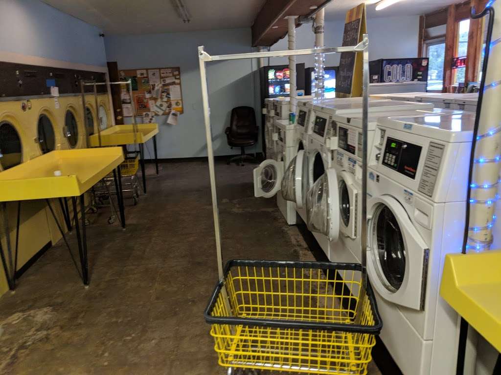 Laundromat | 138 Main St, Lyons, CO 80540, USA