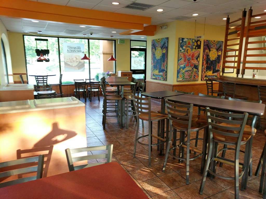 Taco Bell | 7102 Minstrel Way, Columbia, MD 21045, USA | Phone: (410) 720-5099