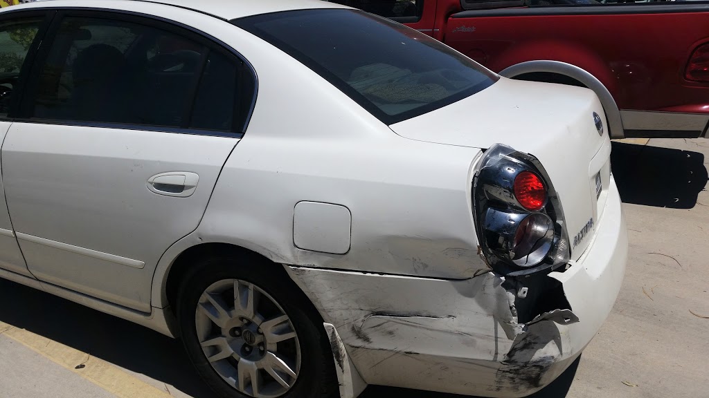 Silver Auto Collision | 500 Chaney St suite i, Lake Elsinore, CA 92530, USA | Phone: (951) 245-2405