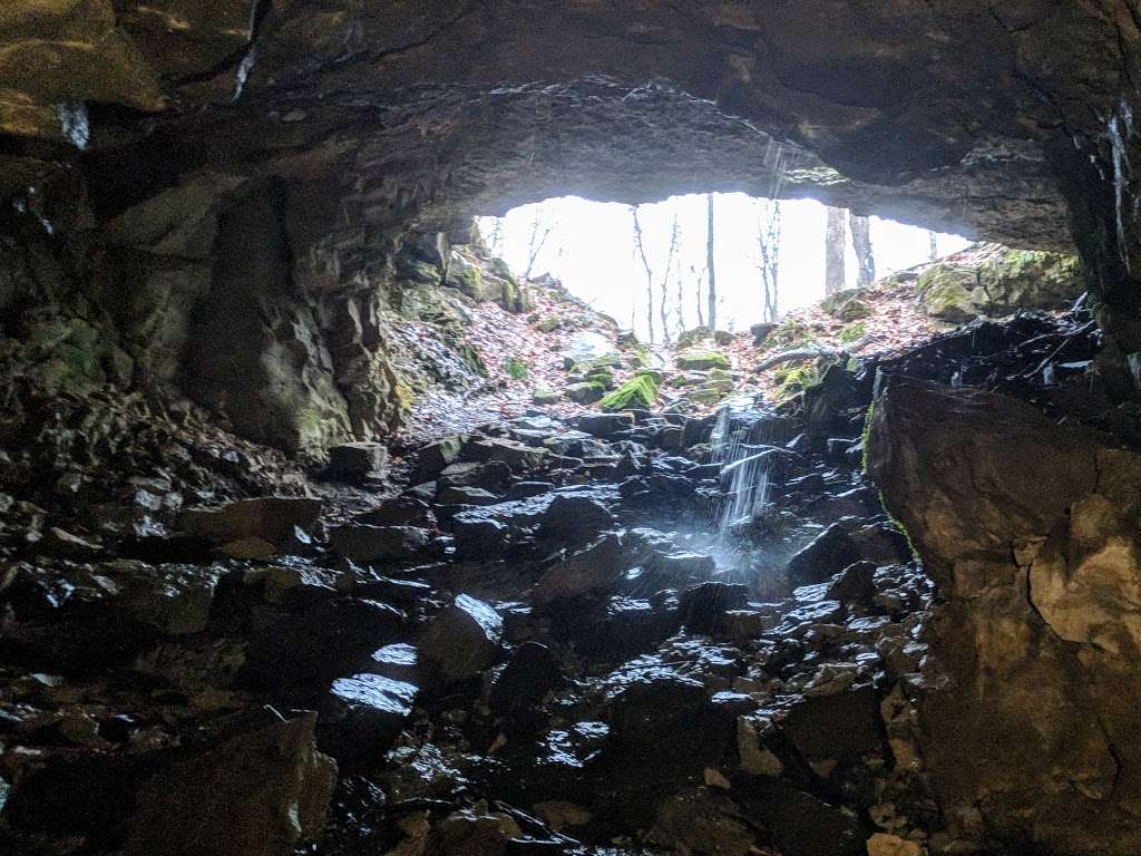 Buckner Cave | W Eller Rd, Bloomington, IN 47403, USA