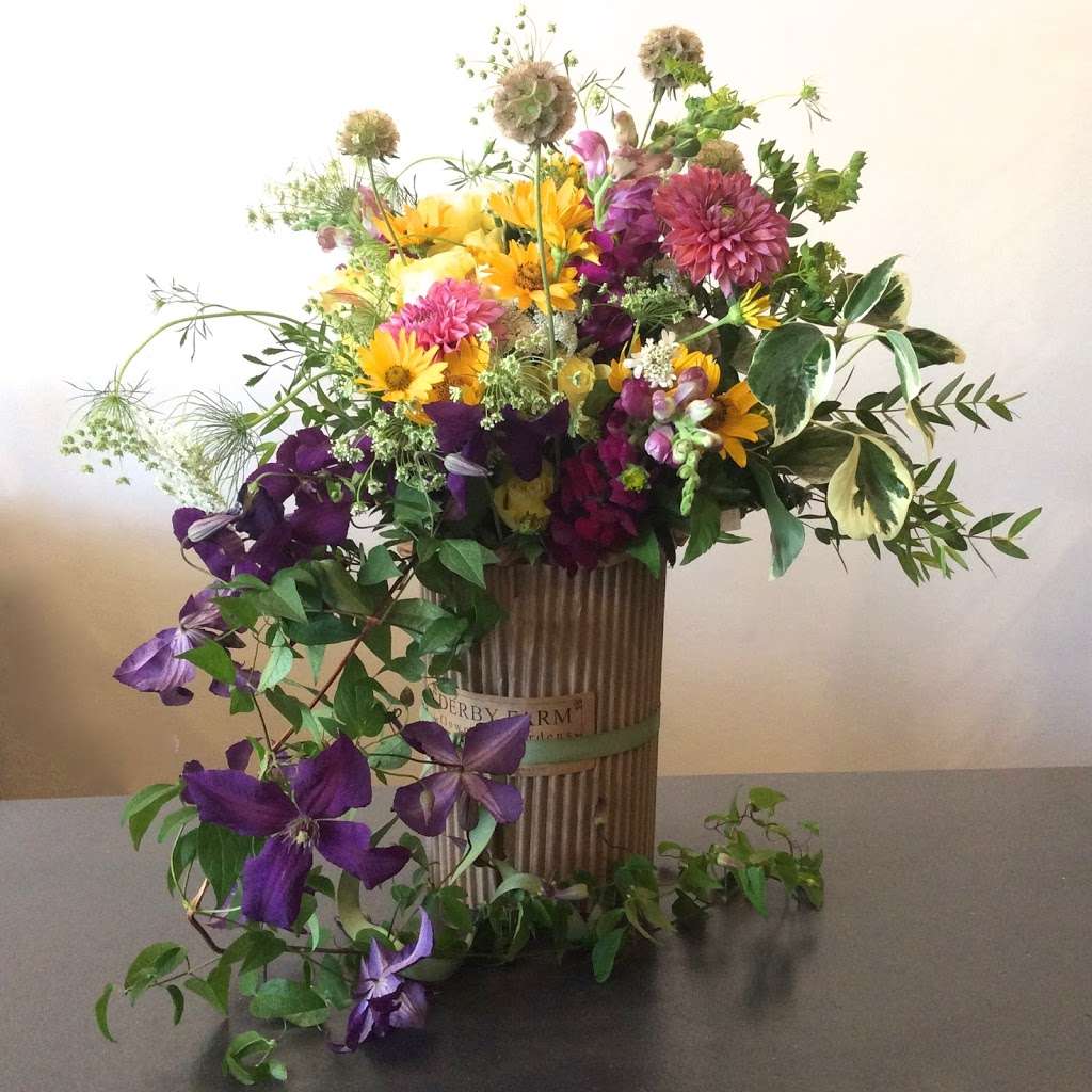 Derby Farm Flowers & Gardens | 218 Massachusetts Ave, Arlington, MA 02474, USA | Phone: (781) 643-0842