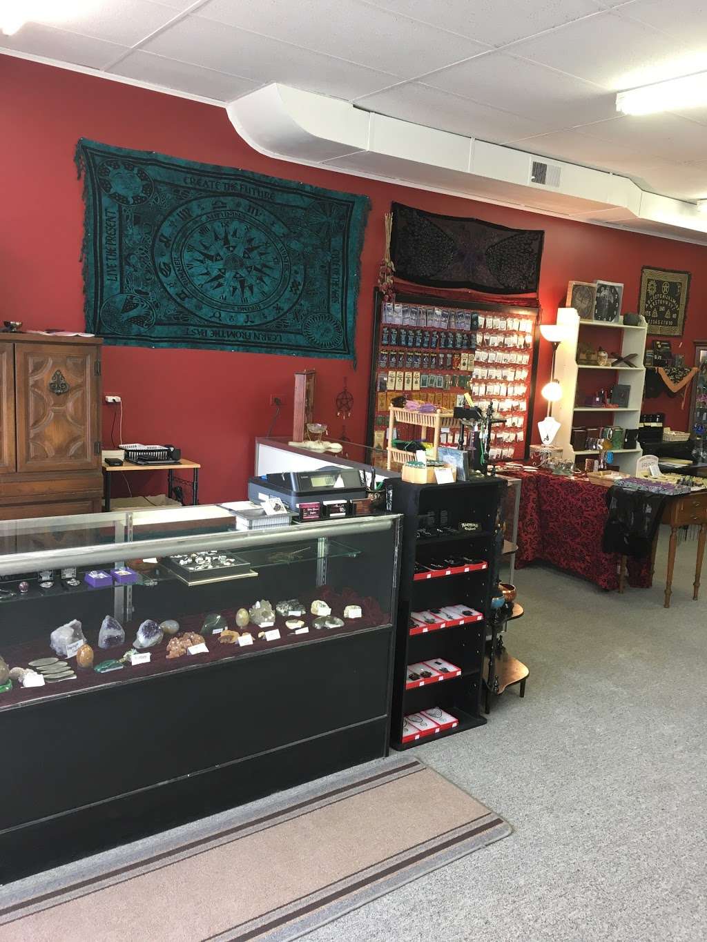 The Gypsy Haven Witch Shop Wiccan Supplies | 143 W River Rd, Elgin, IL 60123, USA | Phone: (815) 566-6007