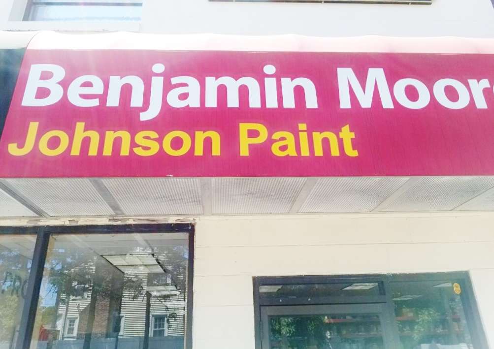 Johnson Paint Company - Waltham | 14 Warren St, Waltham, MA 02453, USA | Phone: (781) 891-7199