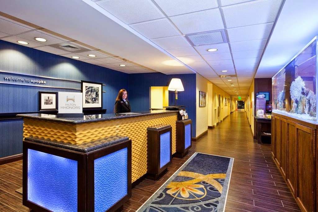Hampton Inn & Suites Orlando-Apopka | 321 S Lake Cortez Dr, Apopka, FL 32703, USA | Phone: (407) 880-7861