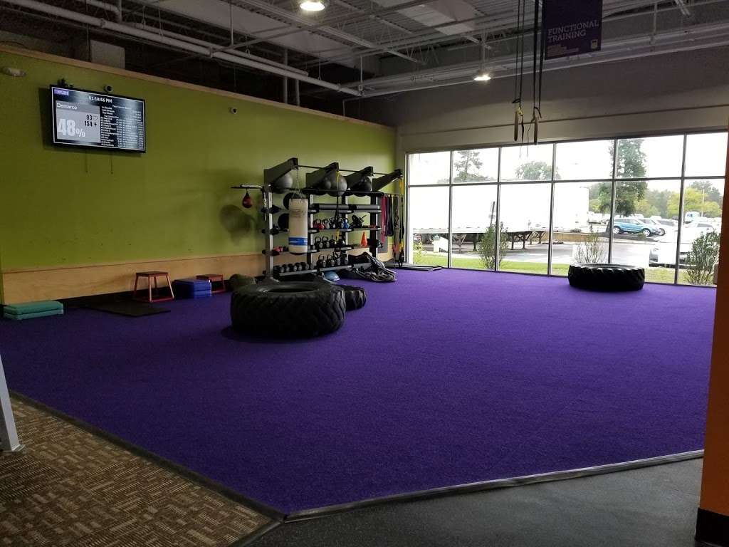 Anytime Fitness | 351 W Schuylkill Rd, Pottstown, PA 19465, USA | Phone: (484) 752-4449