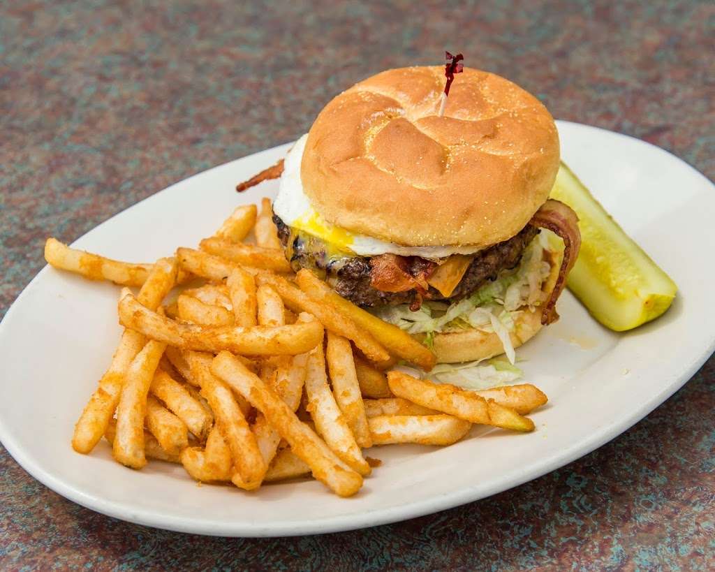 Old Bowie Town Grille | 8604 Chestnut Ave, Bowie, MD 20715 | Phone: (301) 464-8800